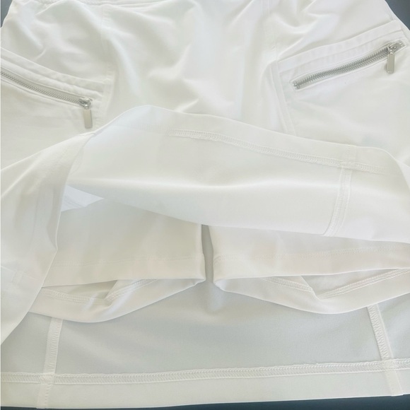 Zynergy White Skort UPF Neema Fabric - Picture 7 of 11